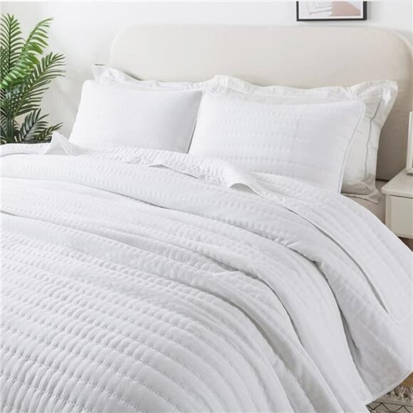 White Queen Size Quilt Bedding Sets with Pillow Shams, Full Lightweight - Picture 1 of 7